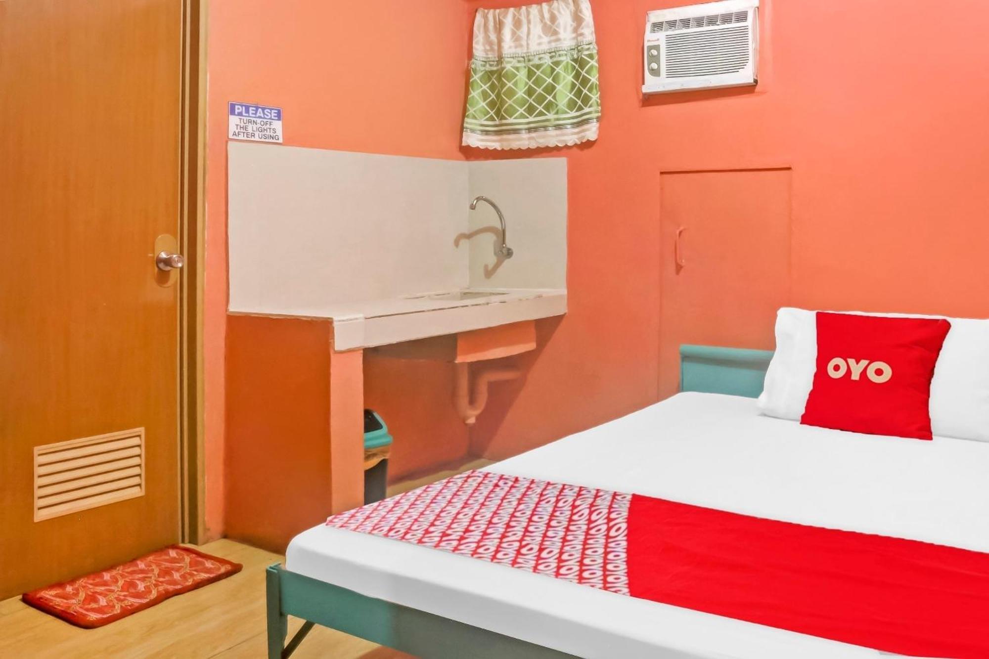 Solanos Transient House Hotel Pasay Exterior foto